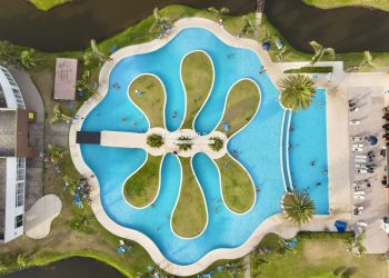 Terreno em Condominio com 365m², Dubai Resort em Capão da Canoa