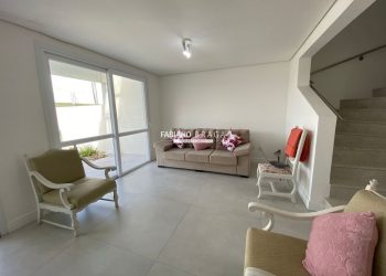 Sobrado com 113m², 3 dormitórios, 1 suíte, 1 vaga, Pateo Marbella em Xangri-lá