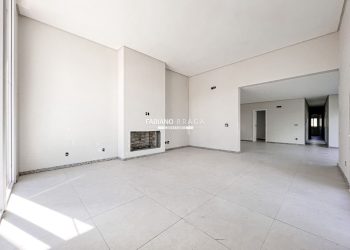 Casa Condominio com 178m², 4 dormitórios, 4 suítes, 2 vagas, Dubai Resort em Capão da Canoa