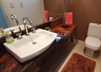 Sobrado com 260m², 4 dormitórios, 4 suítes, 2 vagas, Las Palmas em Xangri-lá