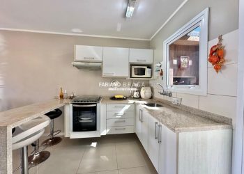 Casa Condominio com 70m², 3 dormitórios, 1 suíte, 1 vaga, Casa Hermosa em Xangri-lá