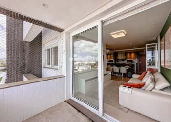 Apartamento com 96m², 2 dormitórios, 1 suíte, 2 vagas, Essence Atlântida em Xangri-Lá