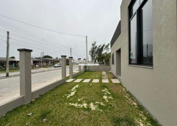 Casa com 75m², 2 dormitórios, 1 suíte, no bairro Noiva Do Mar em Xangri-lá