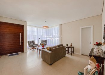 Casa Condominio com 186m², 3 dormitórios, 3 suítes, 2 vagas, Riviera em Xangri-lá