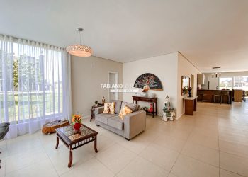 Casa Condominio com 186m², 3 dormitórios, 3 suítes, 2 vagas, Riviera em Xangri-lá