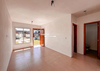 Casa com 55m², 2 dormitórios, no bairro Noiva Do Mar em Xangri-Lá