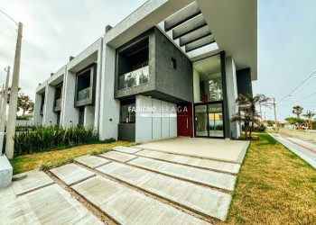 Casa com 167m², 4 dormitórios, 4 suítes, 2 vagas, no bairro Centro de Xangrilá em Xangri-Lá