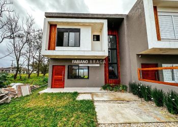 Casa com 135m², 3 dormitórios, 1 suíte, no bairro Arpoador em Xangri-lá