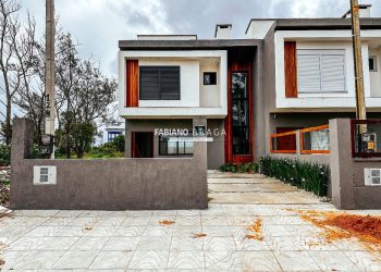 Casa com 135m², 3 dormitórios, 1 suíte, no bairro Arpoador em Xangri-lá