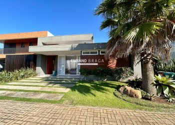 Casa Condominio com 170m², 4 dormitórios, 4 suítes, Sea Coast em Xangri-lá