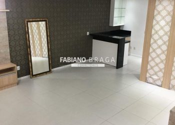 Casa com 75m², 3 dormitórios, 1 suíte, 1 vaga, no bairro Centro em Xangri-lá