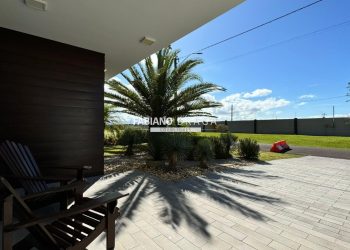 Casa Condominio com 180m², 4 dormitórios, 2 suítes, 2 vagas, Riviera em Xangri-lá