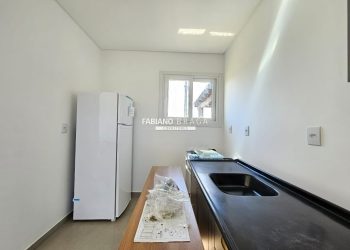 Casa com 75m², 2 dormitórios, 1 suíte, 2 vagas, no bairro Noiva do Mar em Xangri-Lá