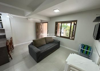 Casa com 115m², 3 dormitórios, 1 suíte, 2 vagas, no bairro Remanso em Xangri-Lá