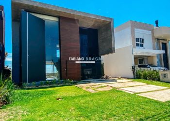 Sobrado com 199m², 4 dormitórios, 4 suítes, 2 vagas, Riviera em Xangri-lá