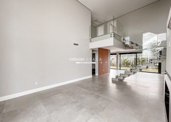 Sobrado com 217m², 4 dormitórios, 4 suítes, 2 vagas, Sunset em Xangri-lá