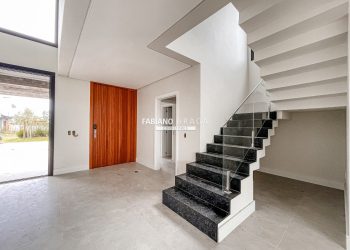 Sobrado com 230m², 4 dormitórios, 4 suítes, 2 vagas, Blue em Xangri-lá