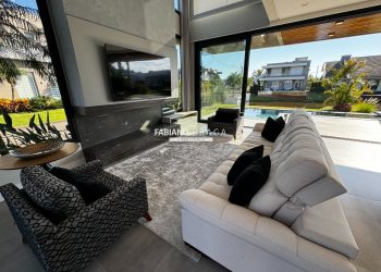 Casa Condominio com 350m², 5 dormitórios, 5 suítes, 4 vagas, Malibu em Xangri-lá