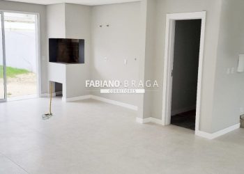 Casa com 135m², 3 dormitórios, 3 suítes, 2 vagas, no bairro Remanso em Xangri-Lá