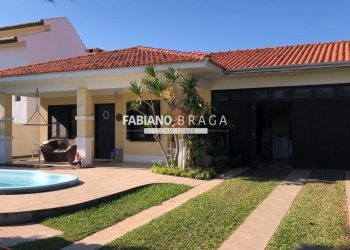 Casa com 164m², 4 dormitórios, 4 suítes, 2 vagas, no bairro Remanso em Xangri-Lá