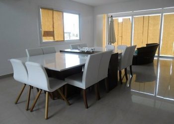 Sobrado com 322m², 4 dormitórios, 4 suítes, 2 vagas, Riviera em Xangri-lá