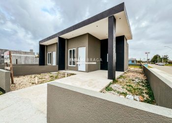 Casa com 100m², 3 dormitórios, 1 suíte, 1 vaga, no bairro Xangri-La em Xangri-Lá