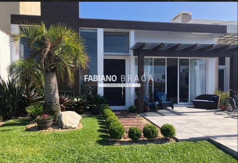 Casa Condominio com 150m², 4 dormitórios, 4 suítes, 2 vagas, Las Palmas em Xangri-lá