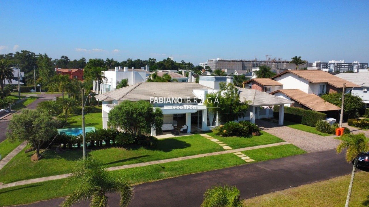 Casa Condominio com 471m², 4 dormitórios, 4 suítes, 2 vagas, Atlântida Ilhas Park em Xangri-lá