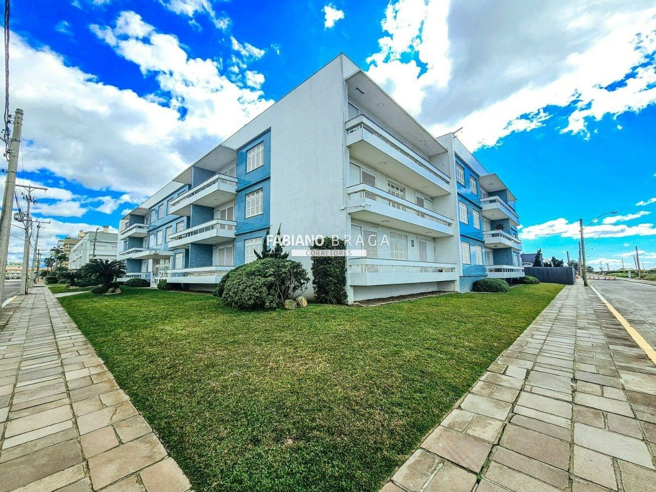 Apartamento com 76m², 2 dormitórios, 1 suíte, 1 vaga, Cannes em Xangri-Lá