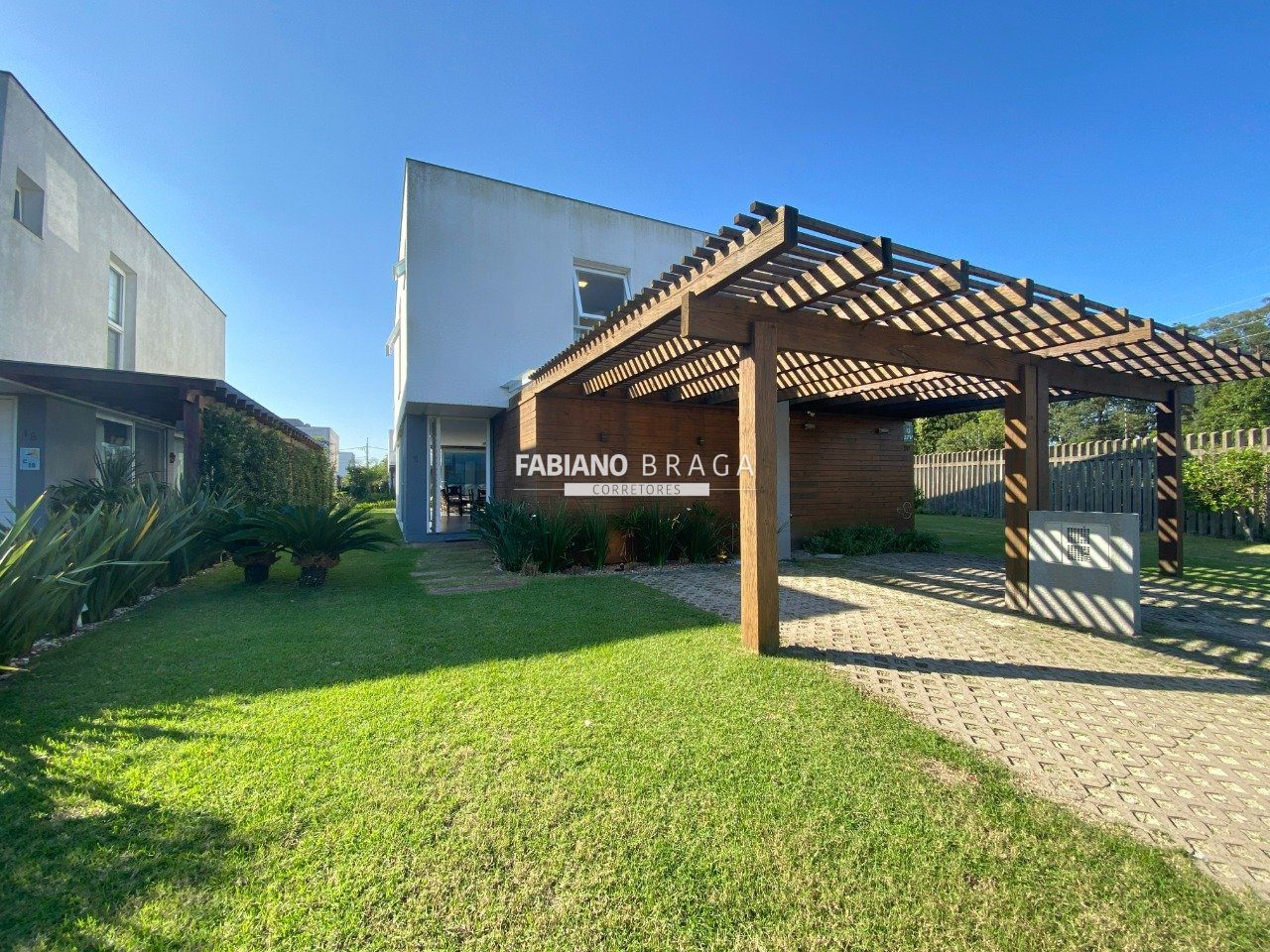 Casa Condominio com 151m², 3 dormitórios, 1 suíte, 1 vaga, One Atlântida Houses em Xangri-lá