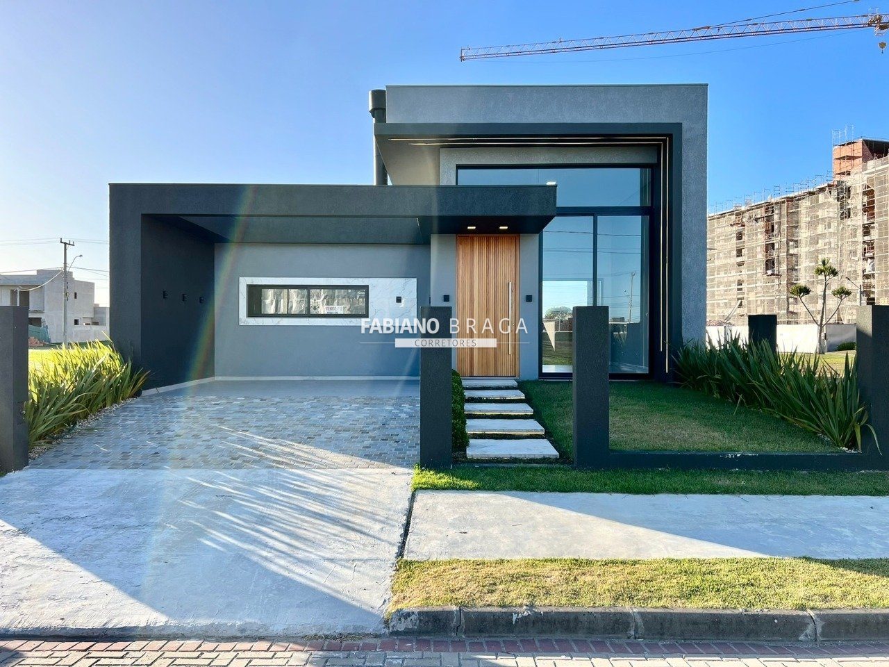 Casa com 117m², 3 dormitórios, 3 suítes, 2 vagas, Santorini em Xangri-Lá