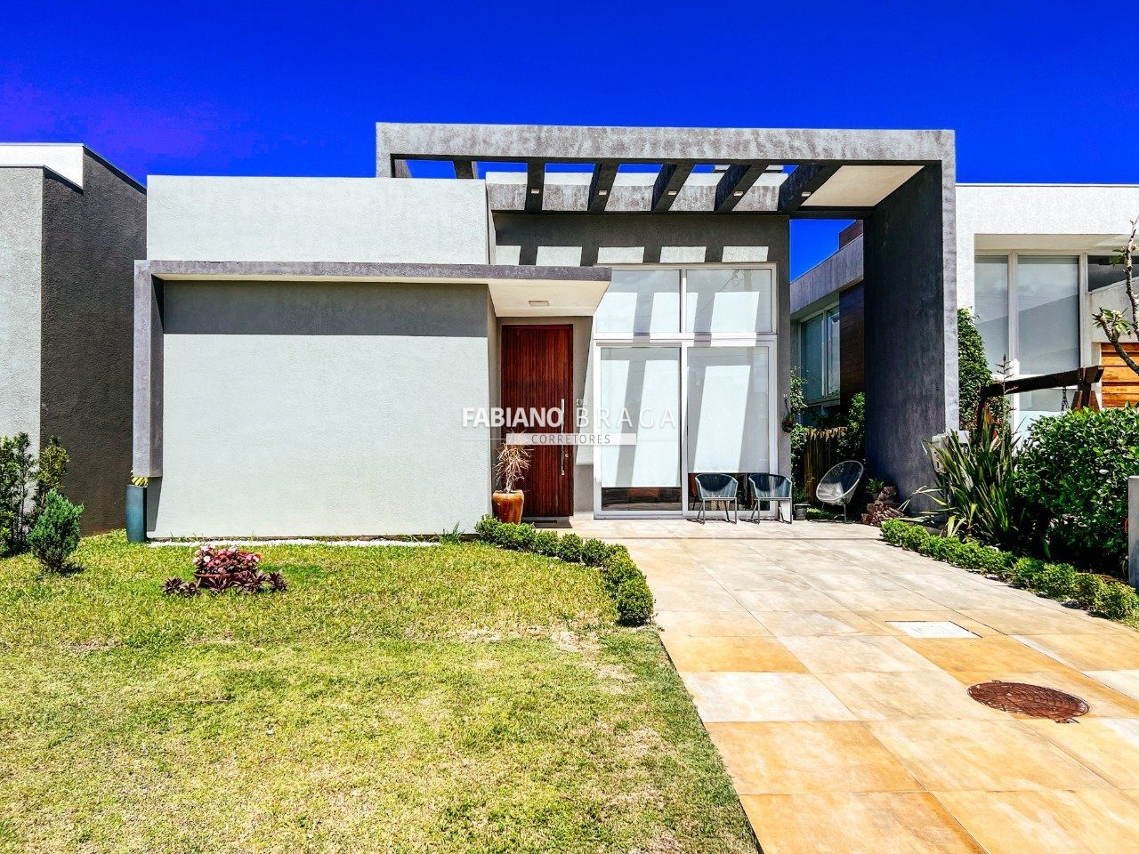 Casa Condominio com 186m², 4 dormitórios, 4 suítes, 2 vagas, Riviera em Xangri-lá