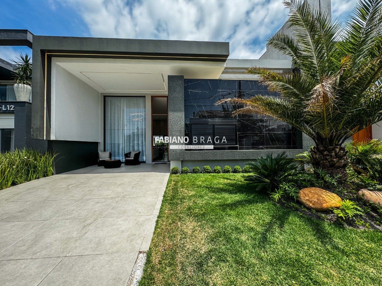Casa Condomínio com 151m², 4 dormitórios, 2 suítes, 2 vagas, Blue em Xangri-Lá