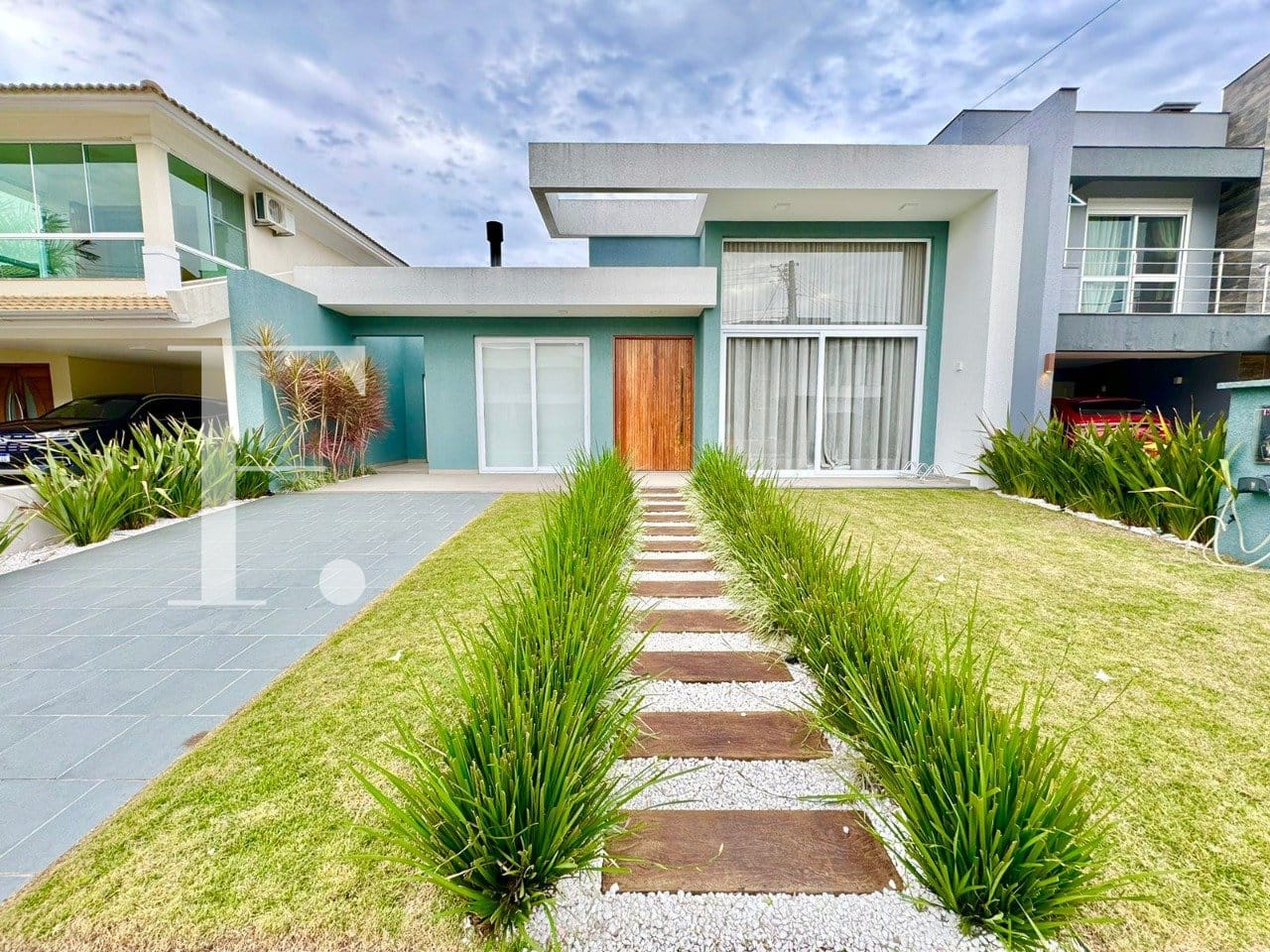 Casa Condomínio com 150m², 3 dormitórios, 3 suítes, 2 vagas, Condado de Capão em Capão da Canoa