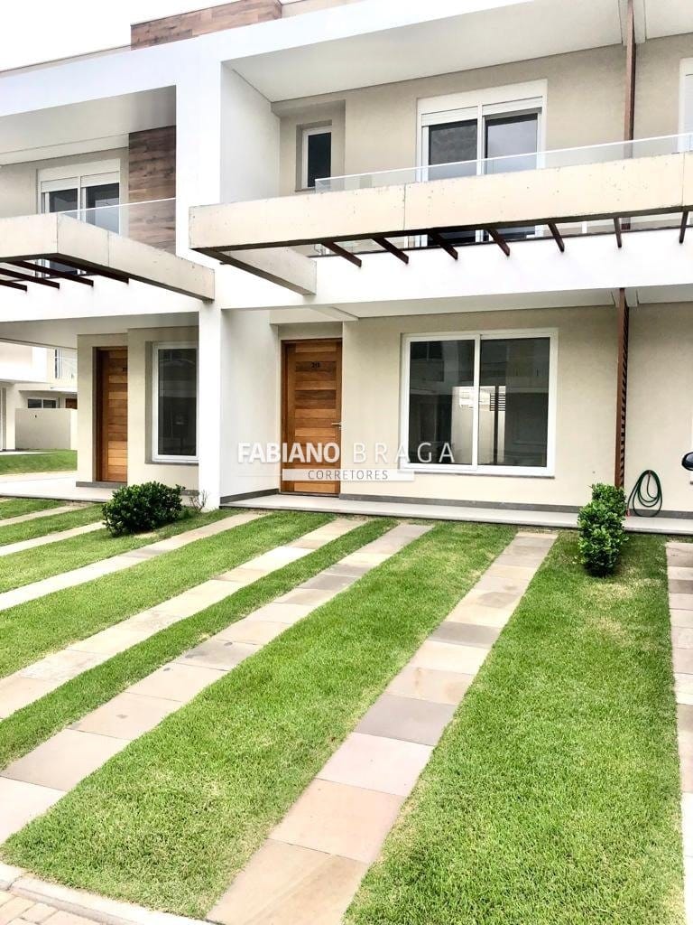 Sobrado com 146m², 3 dormitórios, 1 suíte, 2 vagas, Murano em Capão da Canoa