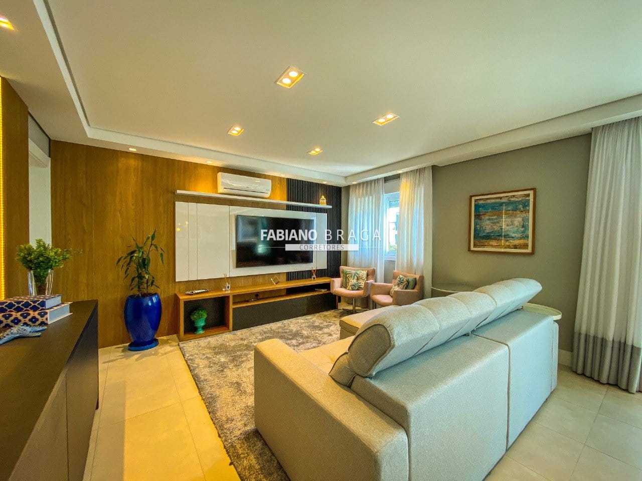 Apartamento com 188m², 3 dormitórios, 3 suítes, 2 vagas, Rossi Atlântida em Xangri-Lá