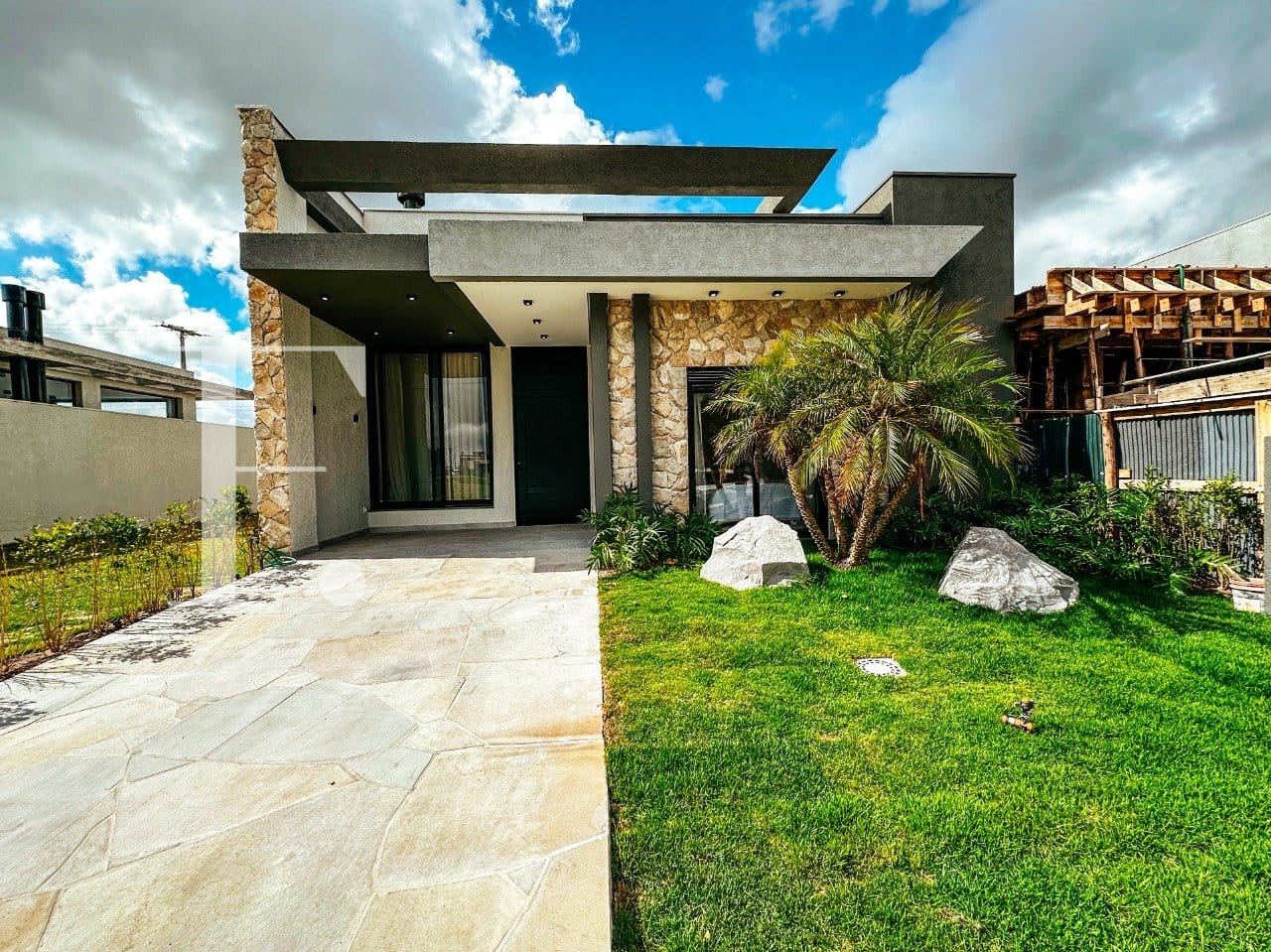 Casa Condomínio com 150m², 4 dormitórios, 4 suítes, 2 vagas, Zen Concept Resort em Xangri-Lá