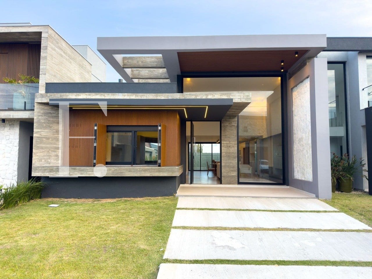 Casa Condomínio com 160m², 4 dormitórios, 4 suítes, 2 vagas, Sunset em Xangri-Lá