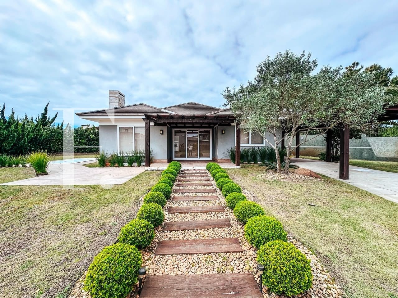 Casa Condomínio com 160m², 3 dormitórios, 1 suíte, 2 vagas, Lagoa do Passo em Osório