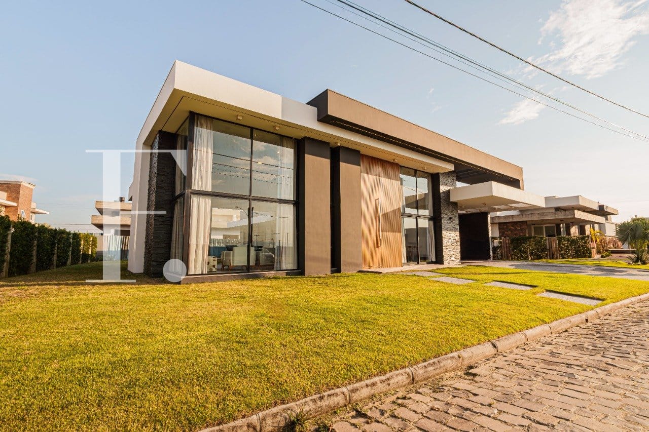 Casa Condomínio com 280m², 4 dormitórios, 4 suítes, 4 vagas, Lagoa do Passo em Osório