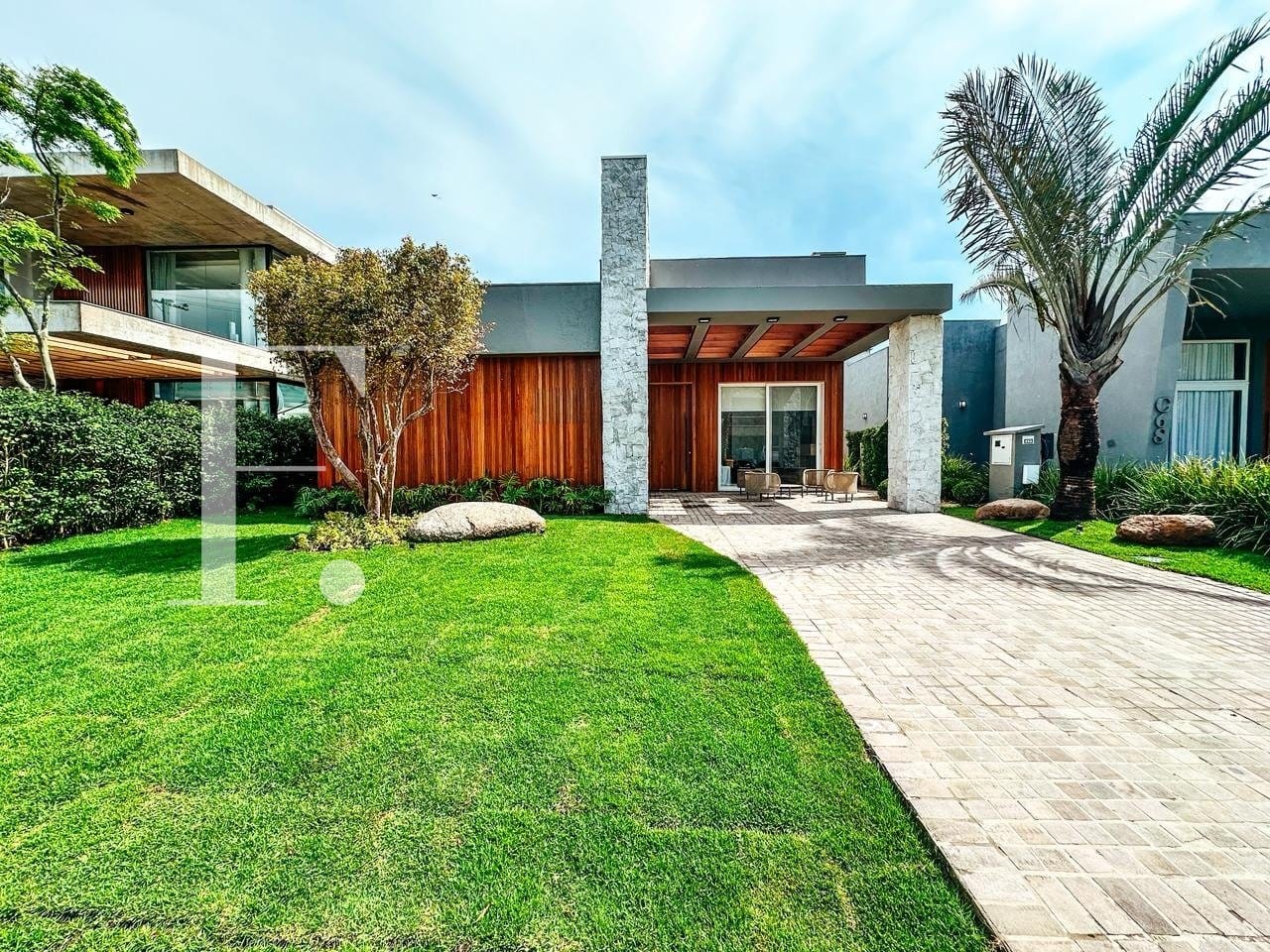 Casa Condomínio com 205m², 4 dormitórios, 4 suítes, 2 vagas, Enseada Lagos em Xangri-Lá
