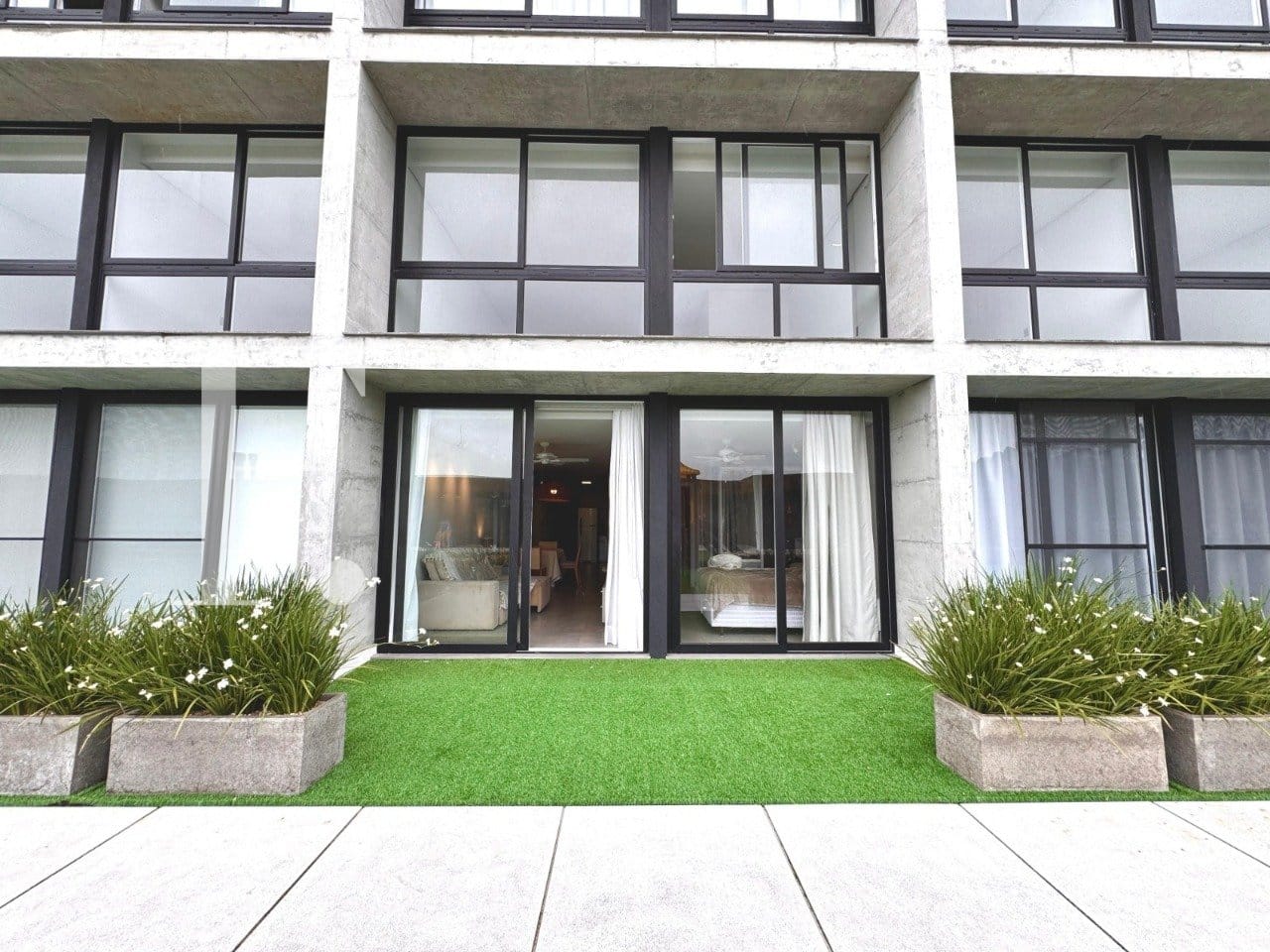 Apartamento com 71m², 2 dormitórios, 1 suíte, 1 vaga, Livin Atlântida em Xangri-Lá