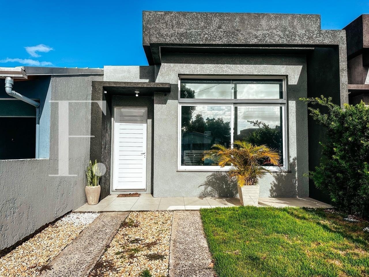 Casa com 124m², 2 dormitórios, 1 suíte, 2 vagas, no bairro Noiva do Mar em Xangri-Lá