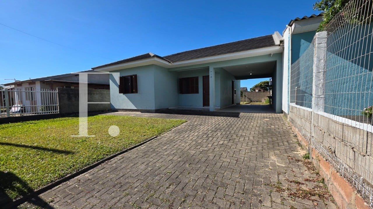 Casa com 83m², 3 dormitórios, 1 suíte, 1 vaga, no bairro Rainha do Mar em Xangri-Lá
