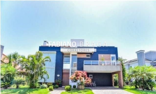 Sobrado com 330m², 4 dormitórios, 4 suítes, 2 vagas, Ventura Club em Xangri-Lá