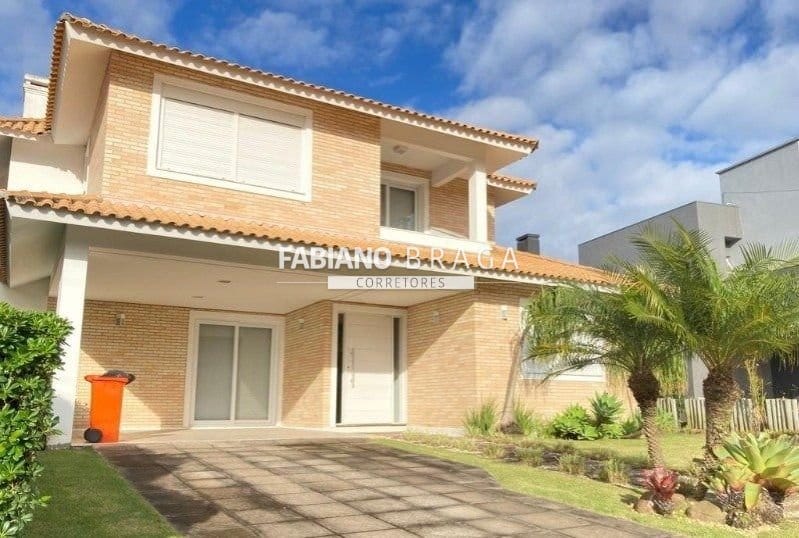 Sobrado com 321m², 4 dormitórios, 4 suítes, 4 vagas, Porto Coronado em Xangri-Lá
