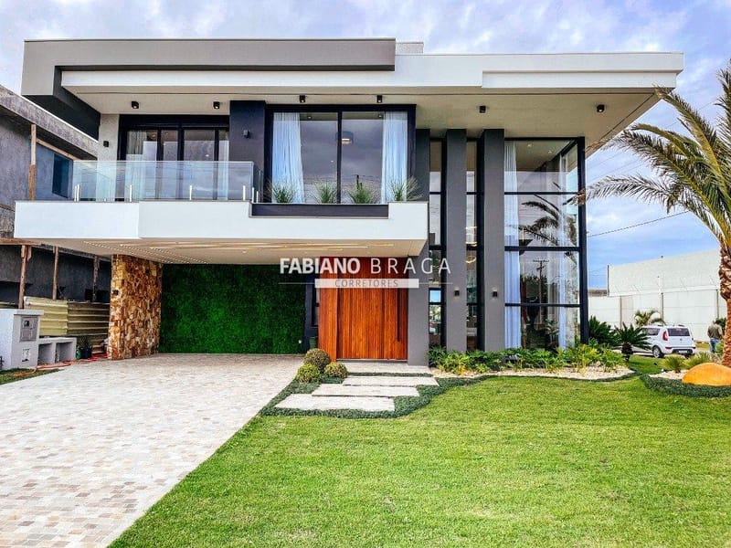 Sobrado com 495m², 5 dormitórios, 5 suítes, 4 vagas, Sense em Xangri-Lá