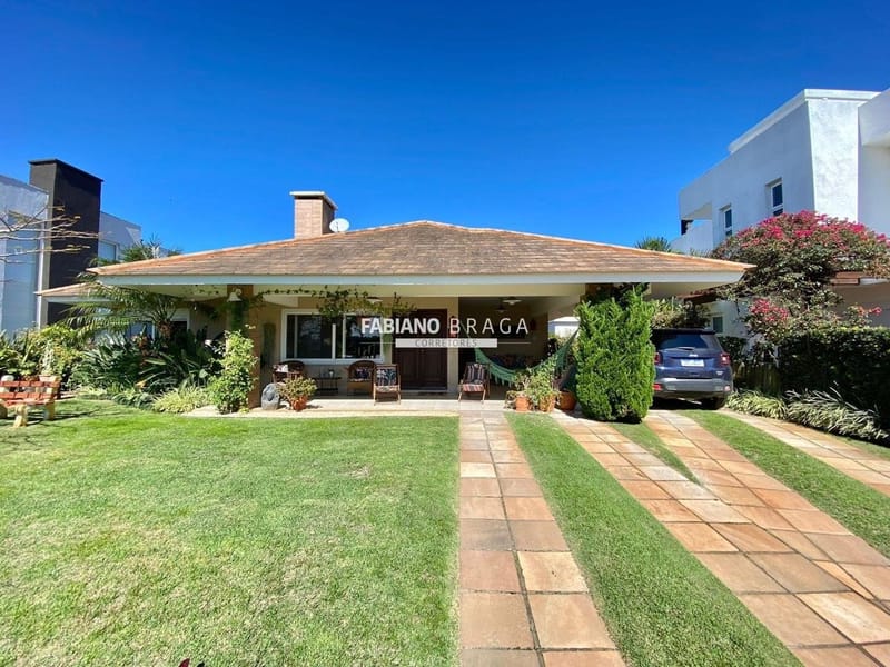 Casa Condomínio com 198m², 4 dormitórios, 2 suítes, 2 vagas, Quintas do Lago em Xangri-Lá