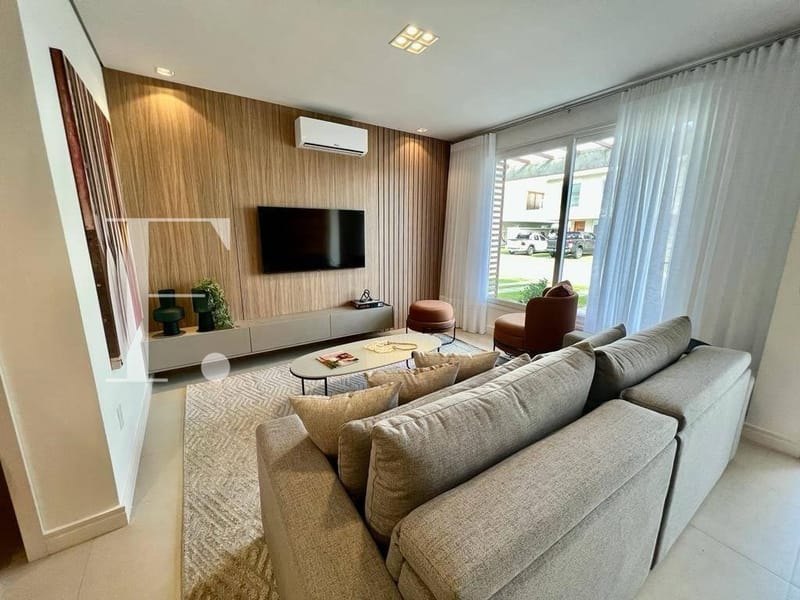 Sobrado com 162m², 4 dormitórios, 2 suítes, 2 vagas, Murano em Capão da Canoa