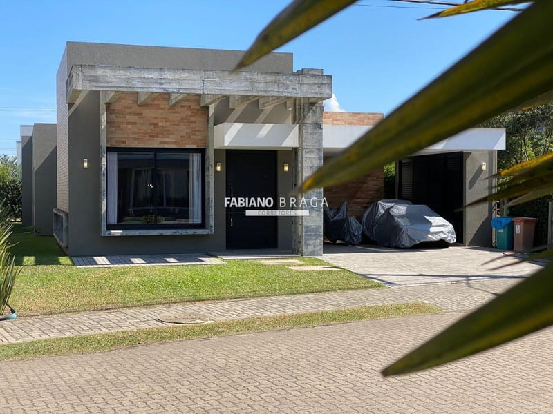 Casa Condomínio com 196m², 4 dormitórios, 4 suítes, 2 vagas, Sea Coast em Xangri-Lá